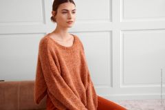 Oversized trui met split in Silkhair, Ecopuno en Brillino | Lana Grossa